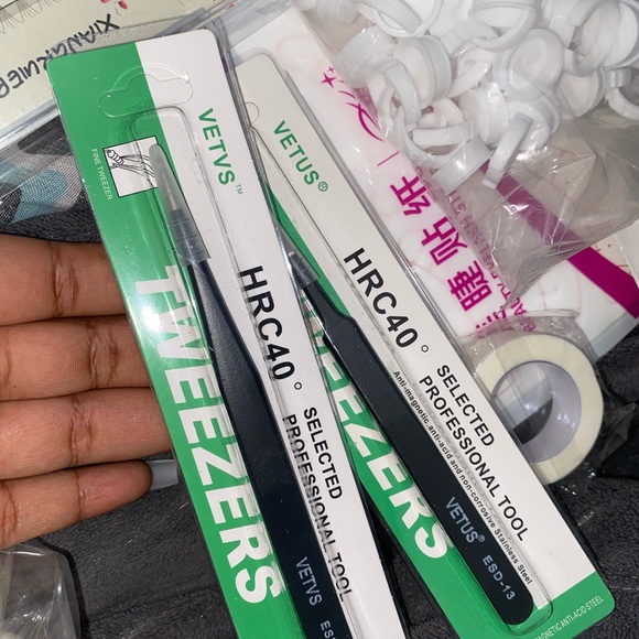 Eyelash extension kit - Picture 2 of 6